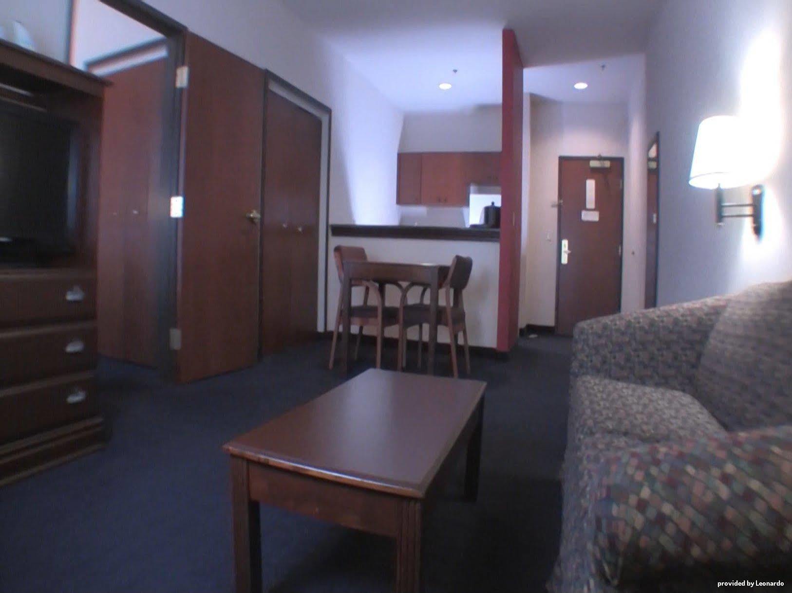 Best Western Plus Mckinney Inn And Suites Δωμάτιο φωτογραφία